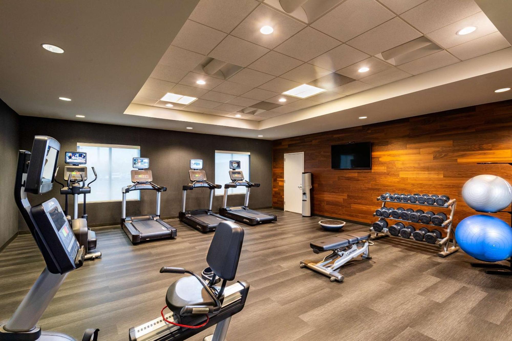 Radisson Hotel Fairview Heights - St Louis Extérieur photo